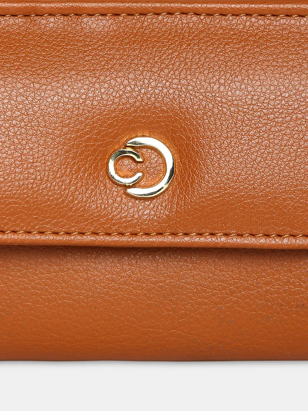 Caprese Luzie Wallet Small Tan