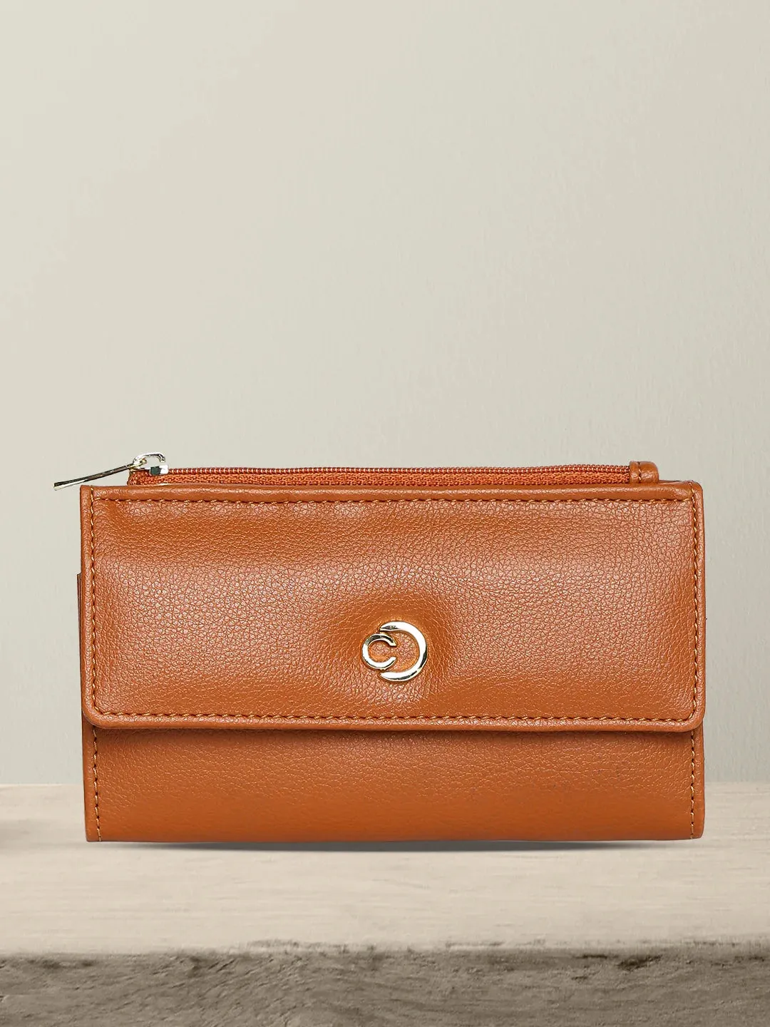 Caprese Luzie Wallet Small Tan