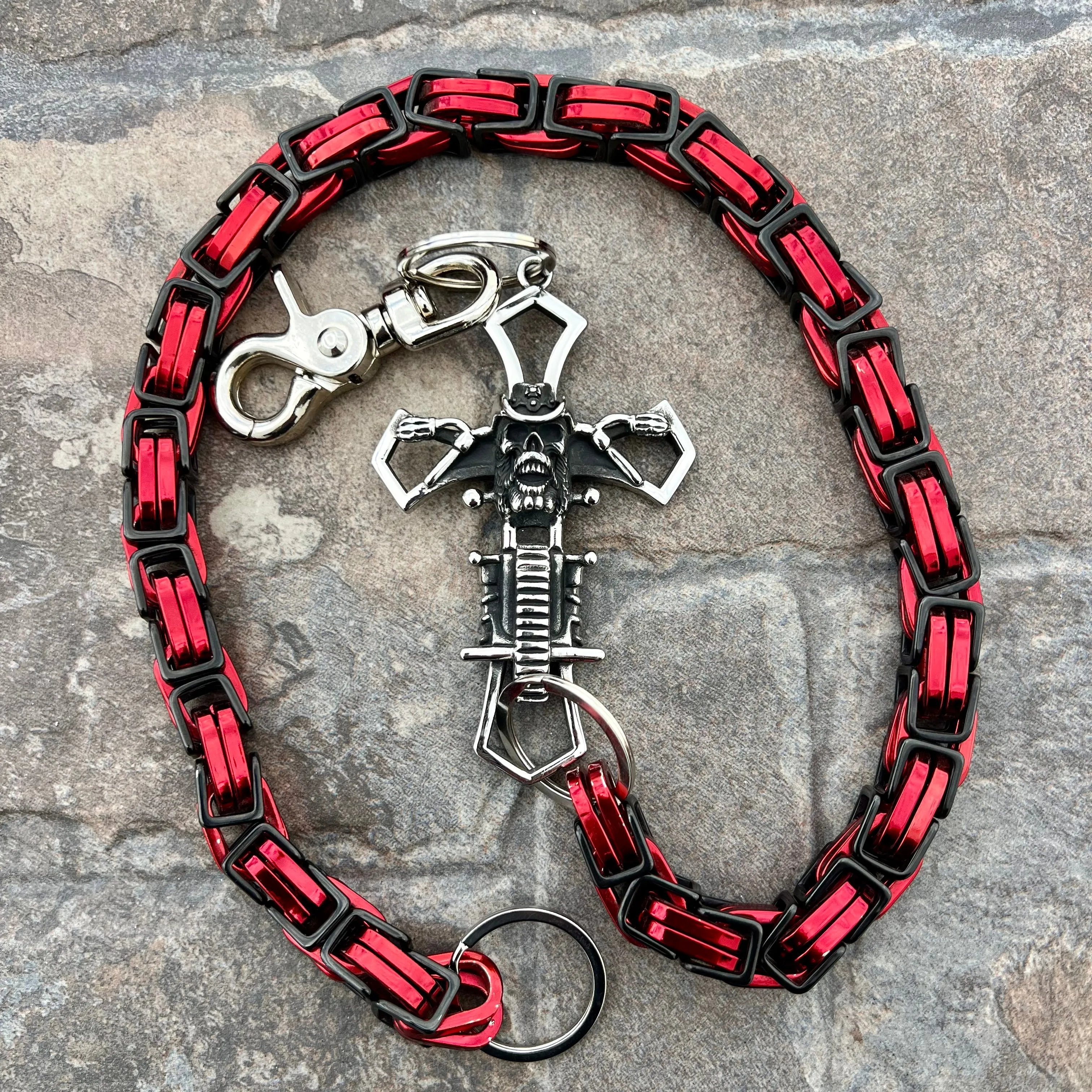 Cowboy Cross Wallet Chain - Black & Red Daytona Road King - WC227RK