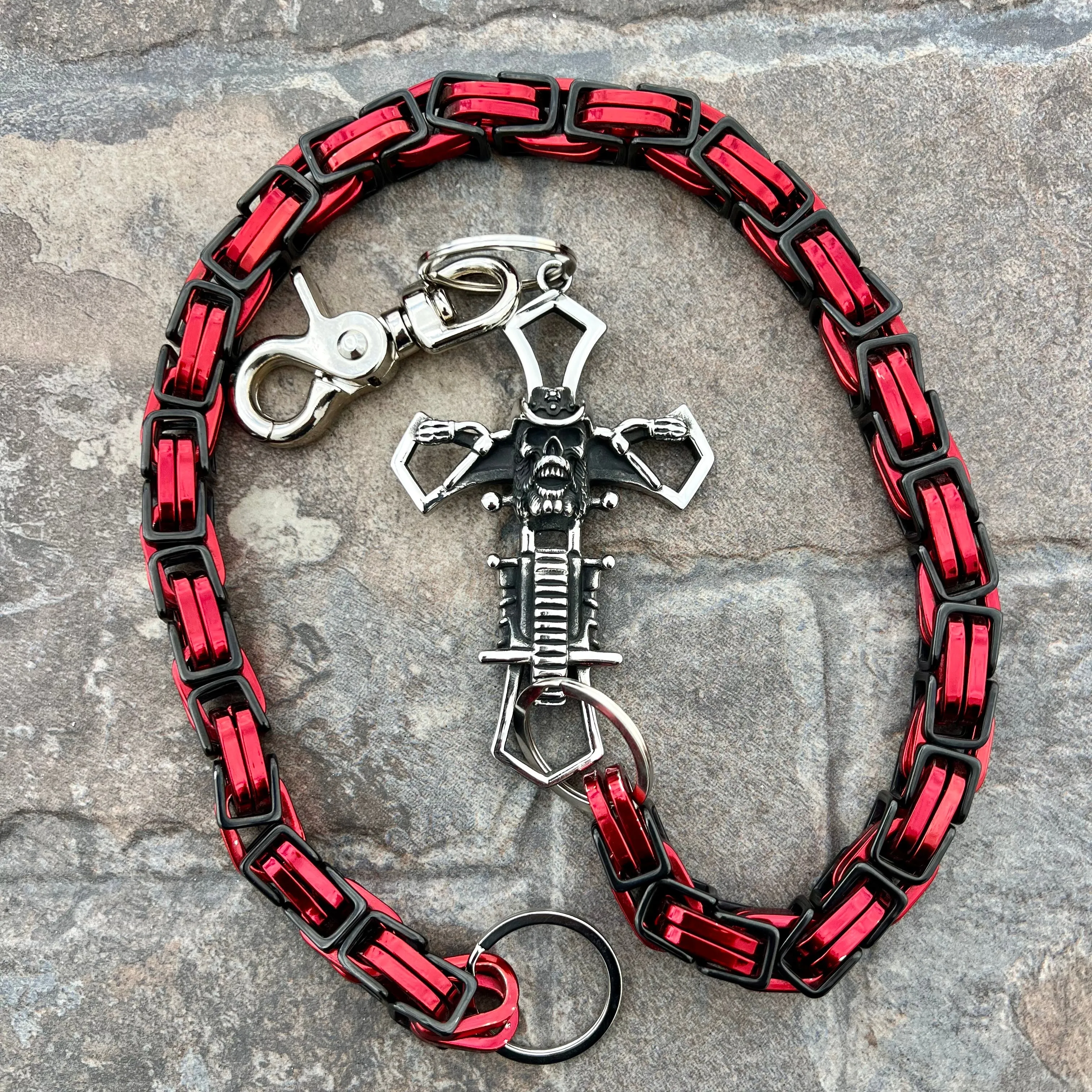 Cowboy Cross Wallet Chain - Black & Red Daytona Road King - WC227RK