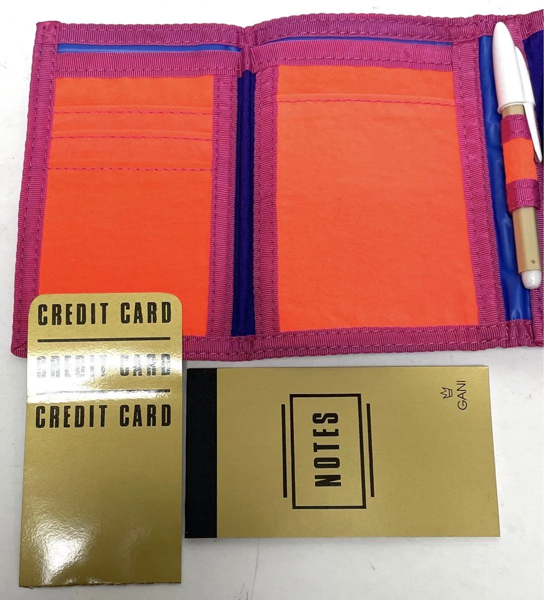 NWT Pisa Selection Organizer Colorful Nylon Wallet Style 5209