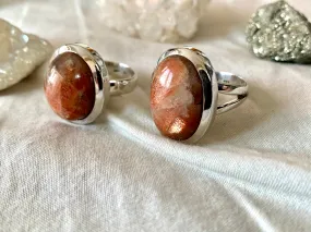 Sunstone Akoni Rings - Oval (US 7)