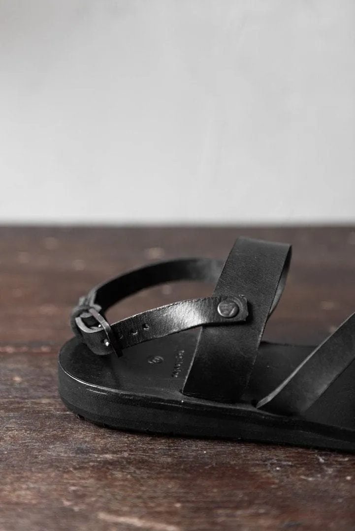 Tagliovivo | Buckle Sandal | Spezielle Herren Sandalen aus Leder in schwarz