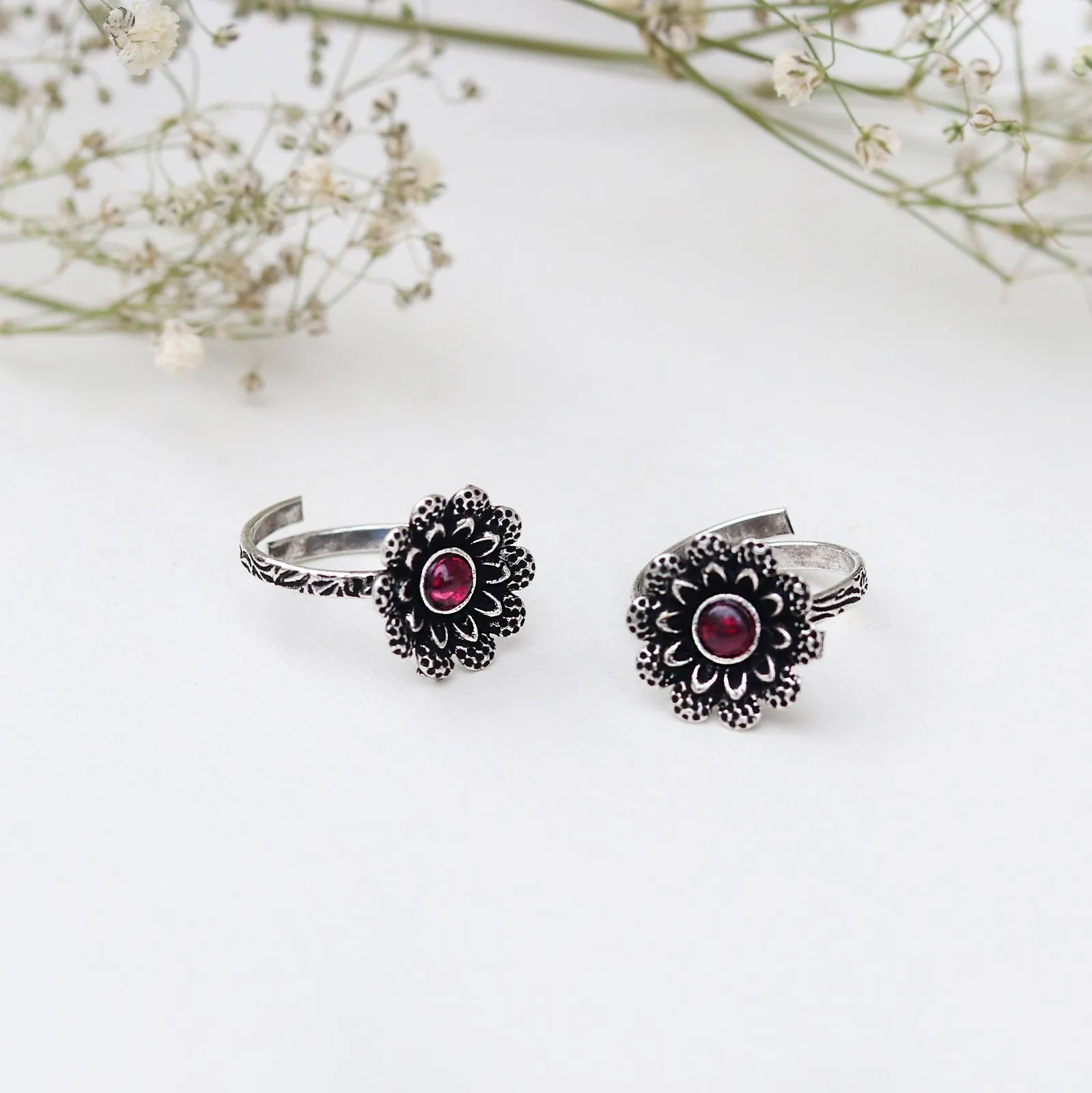 Teejh Tishya Pink Stone Silver Oxidised Toe Rings