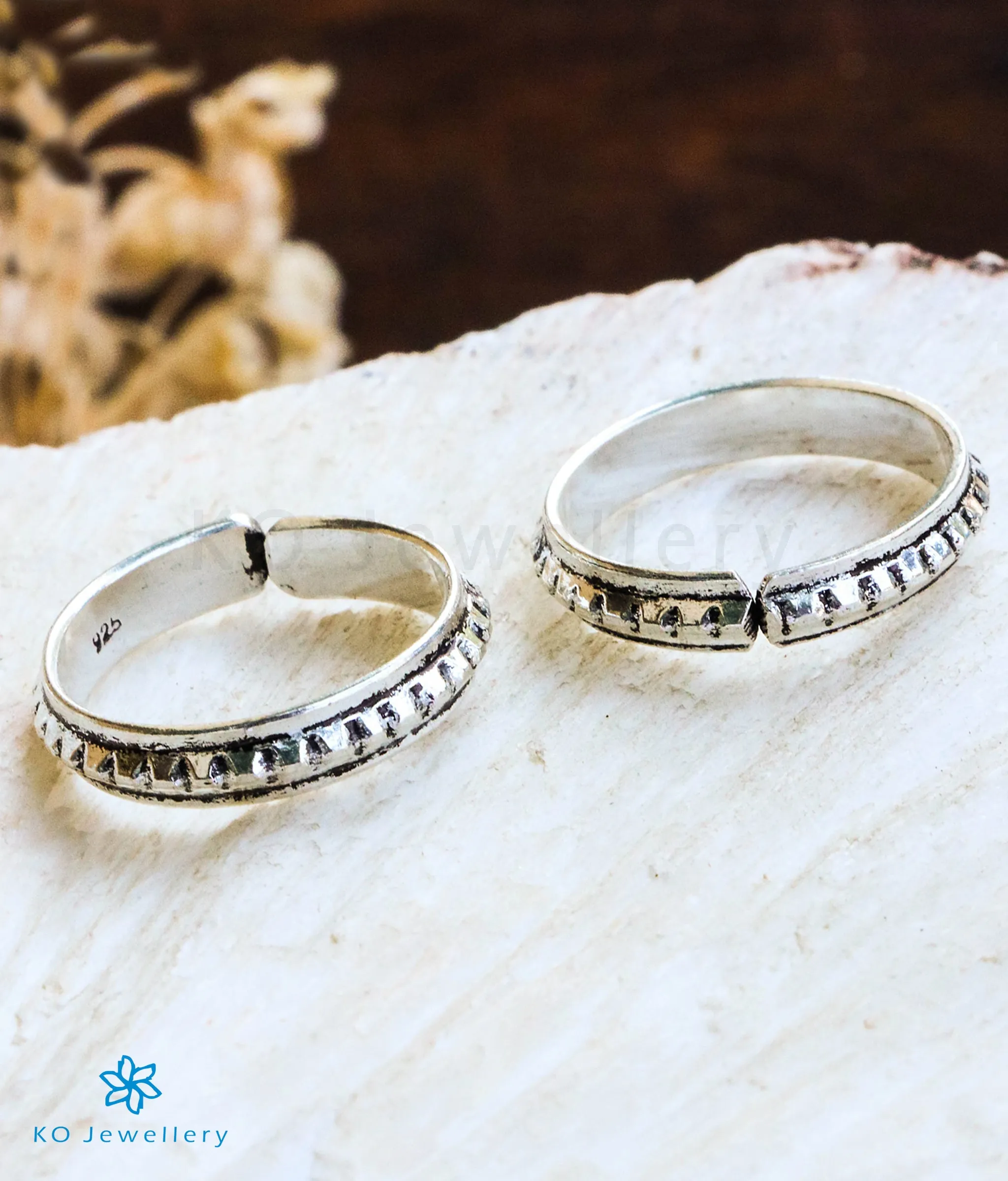 The Arit Pure Silver Toe-Rings