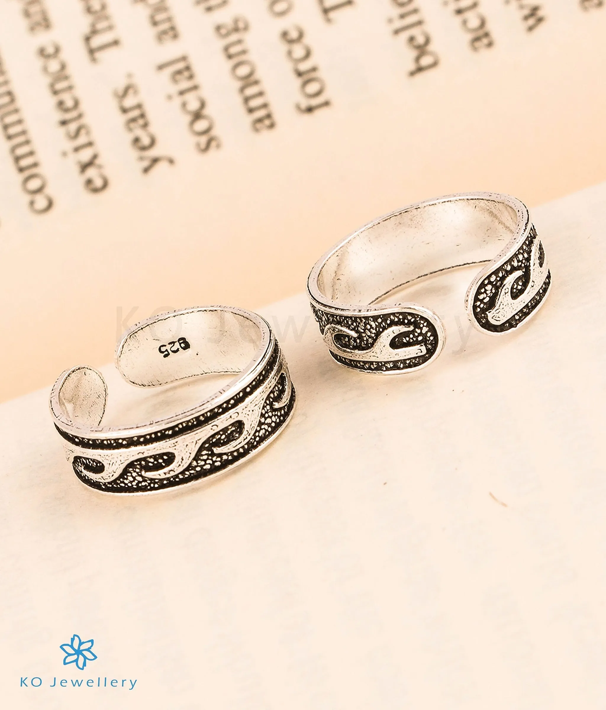 The Waves Silver Toe-Rings